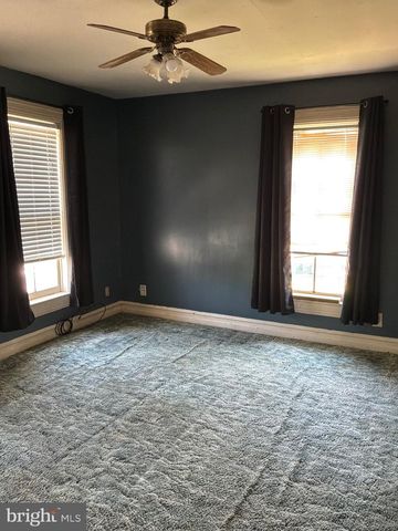 31 N FRANKLIN ST, Waynesboro, PA 17268