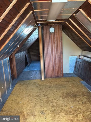 31 N FRANKLIN ST, Waynesboro, PA 17268