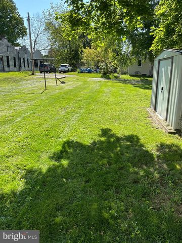 31 N FRANKLIN ST, Waynesboro, PA 17268