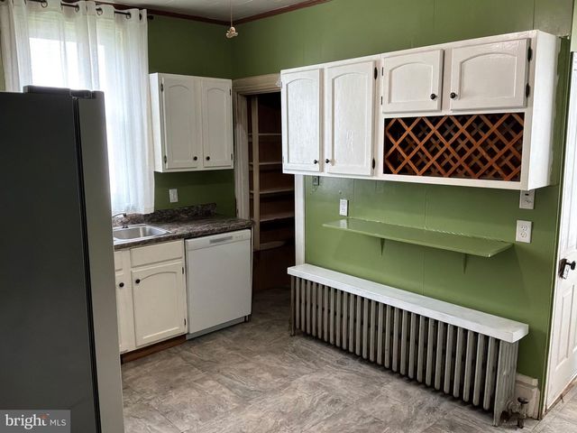 31 N FRANKLIN STREET ST, Waynesboro, PA 17268