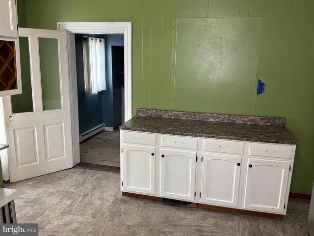 31 N FRANKLIN STREET ST, Waynesboro, PA 17268