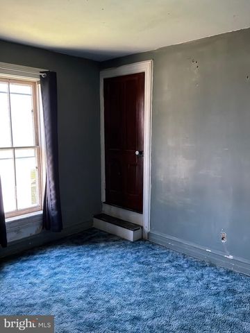 31 N FRANKLIN ST, Waynesboro, PA 17268