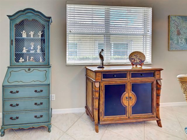 249 VISTA DEL LAGO WAY, Venice, FL 34292