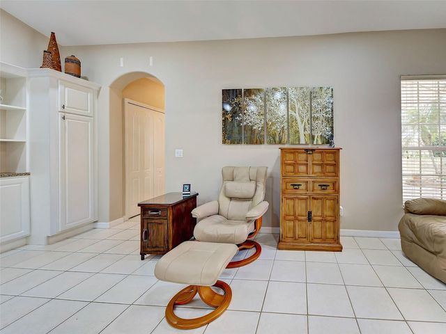 249 VISTA DEL LAGO WAY, Venice, FL 34292
