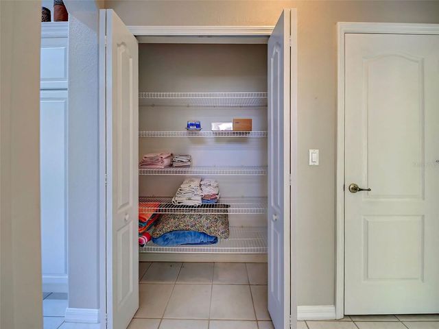249 VISTA DEL LAGO WAY, Venice, FL 34292