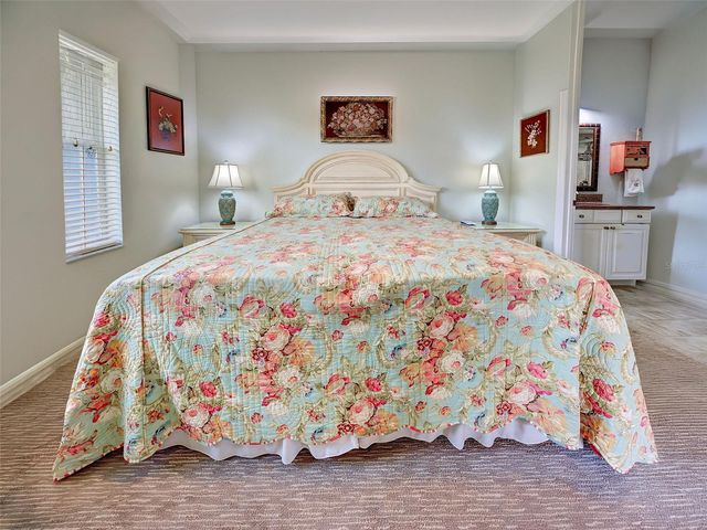249 VISTA DEL LAGO WAY, Venice, FL 34292