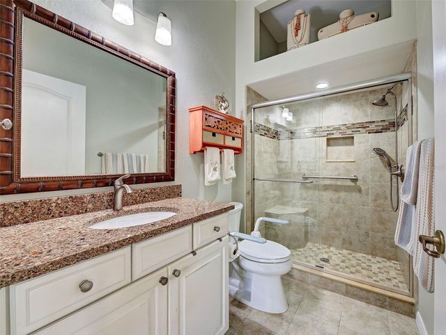 249 VISTA DEL LAGO WAY, Venice, FL 34292