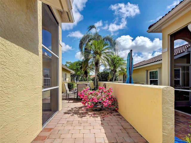 249 VISTA DEL LAGO WAY, Venice, FL 34292