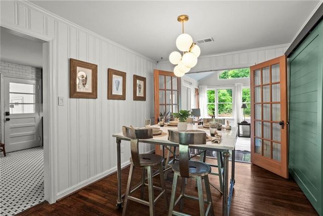 2477 Hunting Valley Drive, Decatur, GA 30033