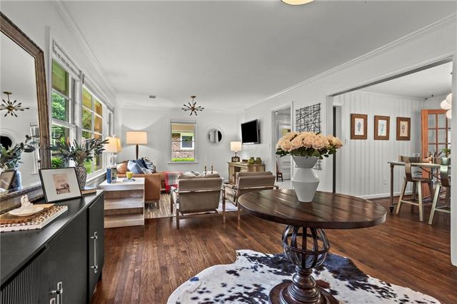 2477 Hunting Valley Drive, Decatur, GA 30033