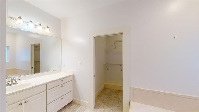 6052 Magnolia E Place, Mobile, AL 36608