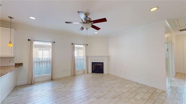 6052 Magnolia E Place, Mobile, AL 36608