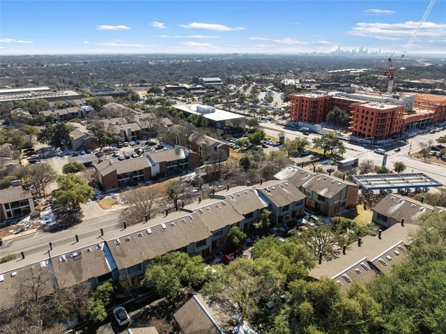 7122 Wood Hollow DR 47, Austin, TX 78731