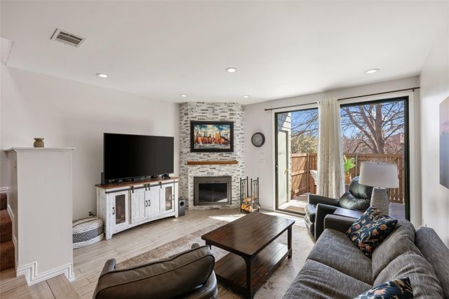 7122 Wood Hollow DR 47, Austin, TX 78731