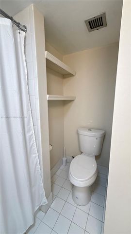 2935 NE 163rd St 3P, North Miami Beach, FL 33160