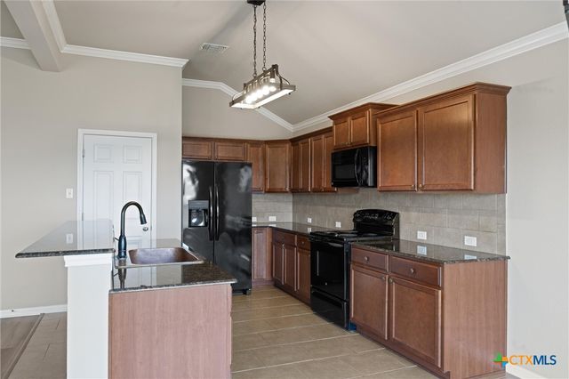 504 Parkfield Lane, Temple, TX 76502