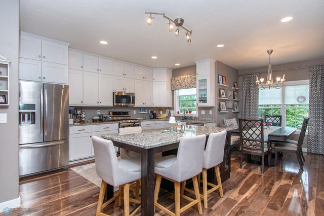 3827 15th Street S, Moorhead, MN 56560