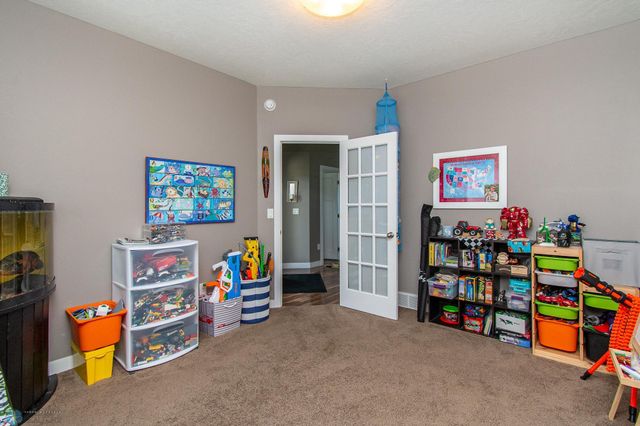 3827 15th Street S, Moorhead, MN 56560