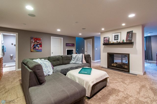 3827 15th Street S, Moorhead, MN 56560