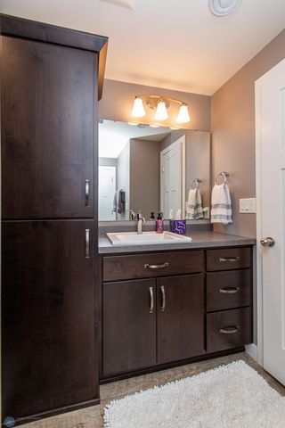 3827 15th Street S, Moorhead, MN 56560