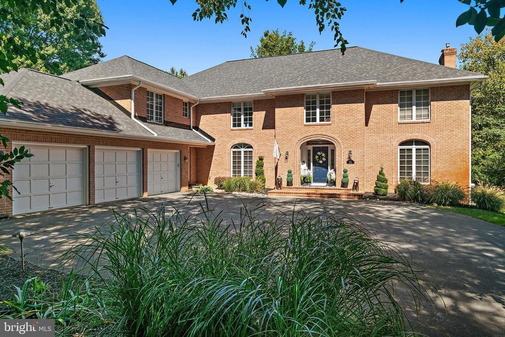 812 COACHWAY, Annapolis, MD 21401