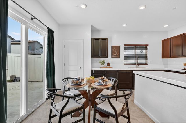 3819 Havenparke Way, Sacramento, CA 95834