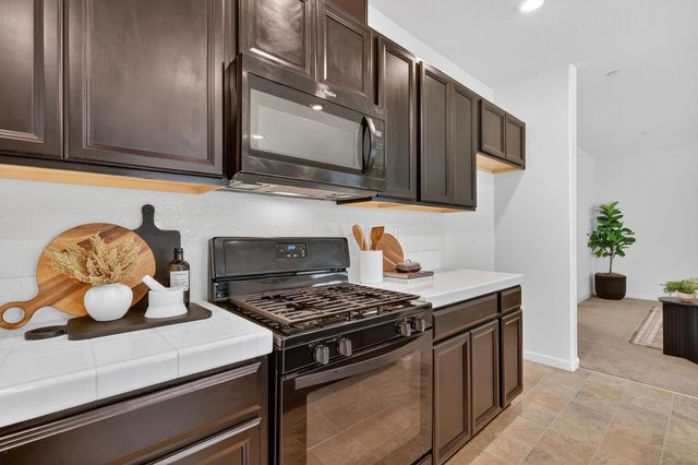 3819 Havenparke Way, Sacramento, CA 95834