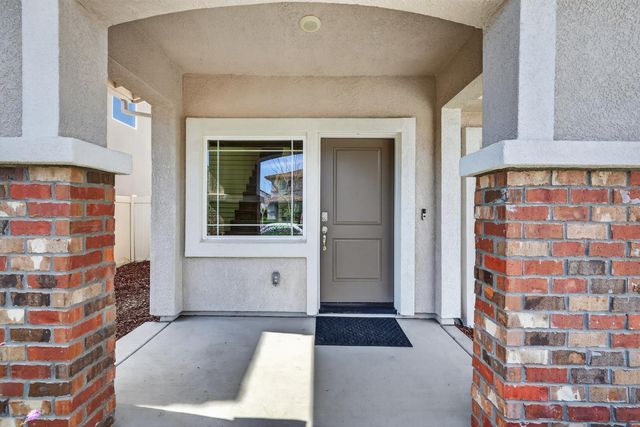3819 Havenparke Way, Sacramento, CA 95834