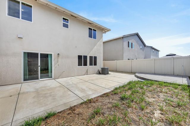 3819 Havenparke Way, Sacramento, CA 95834