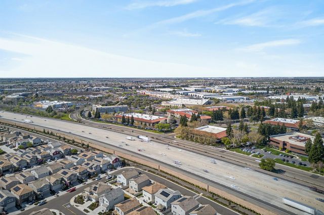 3819 Havenparke Way, Sacramento, CA 95834