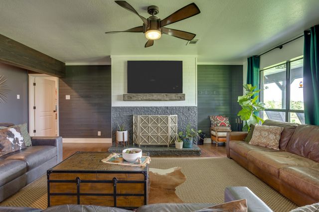 11533 Fm 2258, Grandview, TX 76050