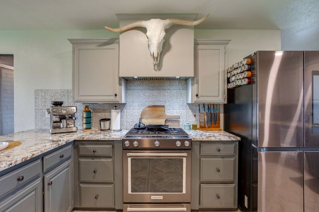 11533 Fm 2258, Grandview, TX 76050