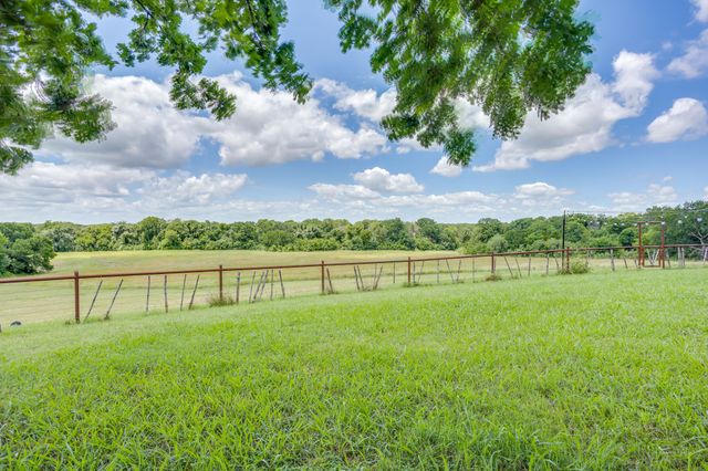 11533 Fm 2258, Grandview, TX 76050
