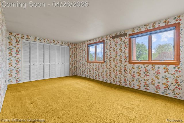 39192 Howell Street, Livonia, MI 48154