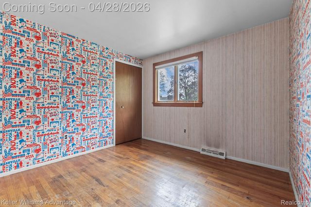 39192 Howell Street, Livonia, MI 48154