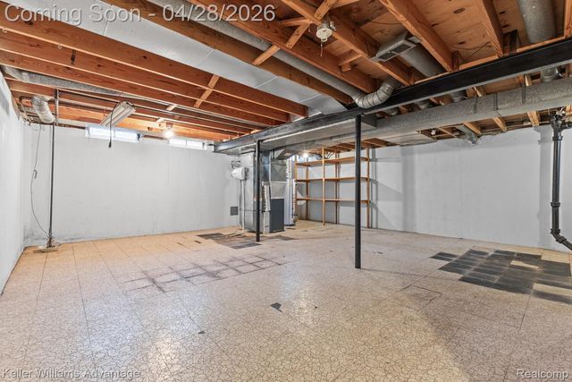 39192 Howell Street, Livonia, MI 48154