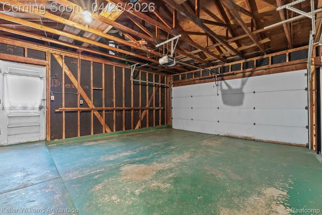 39192 Howell Street, Livonia, MI 48154