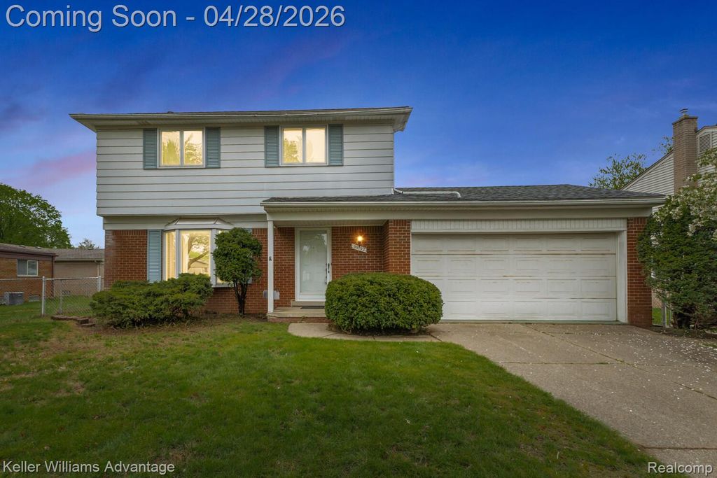 39192 Howell Street, Livonia, MI 48154