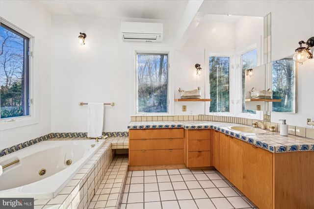 11616 DANVILLE, North Bethesda, MD 20852