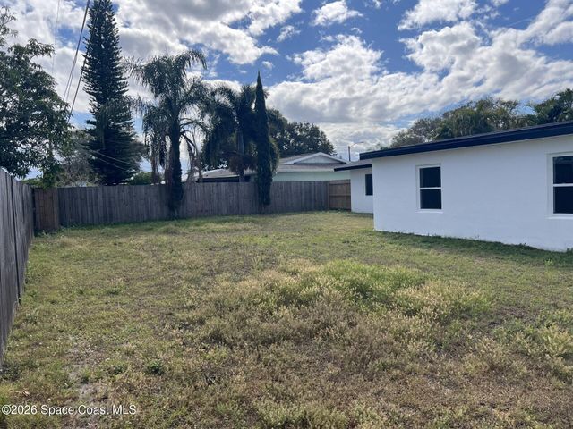 751 Burman Lane NE, Palm Bay, FL 32905