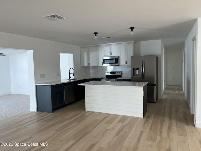 751 Burman Lane NE, Palm Bay, FL 32905