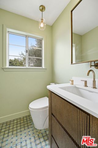 100 S Catalina Avenue A, Redondo Beach, CA 90277