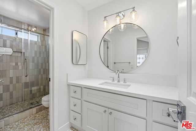 100 S Catalina Avenue A, Redondo Beach, CA 90277