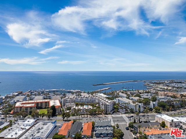 100 S Catalina Avenue A, Redondo Beach, CA 90277
