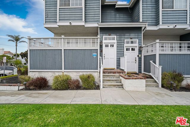 100 S Catalina Avenue A, Redondo Beach, CA 90277