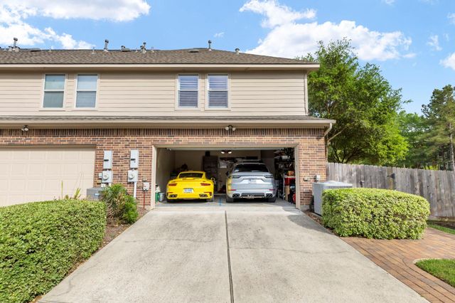 3 Avenswood Place, The Woodlands, TX 77382