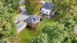 2380 LITITZ PIKE, Lancaster, PA 17601