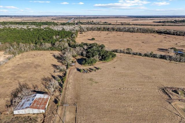 3857 Highway 61, Devers, TX 77538
