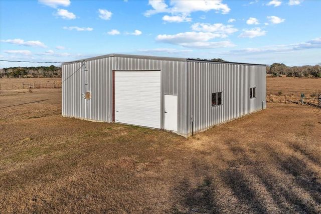 3857 Highway 61, Devers, TX 77538