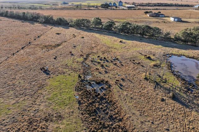 3857 Highway 61, Devers, TX 77538